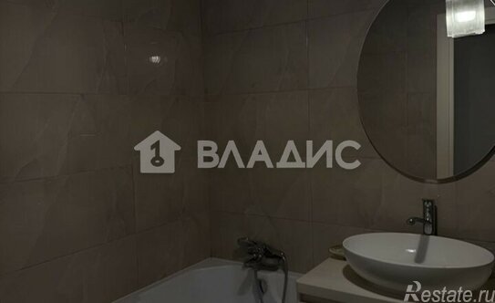 Продажа 3-комн квартиры на вторичном рынке ул Саларьевская,  д. 14,  к. 3