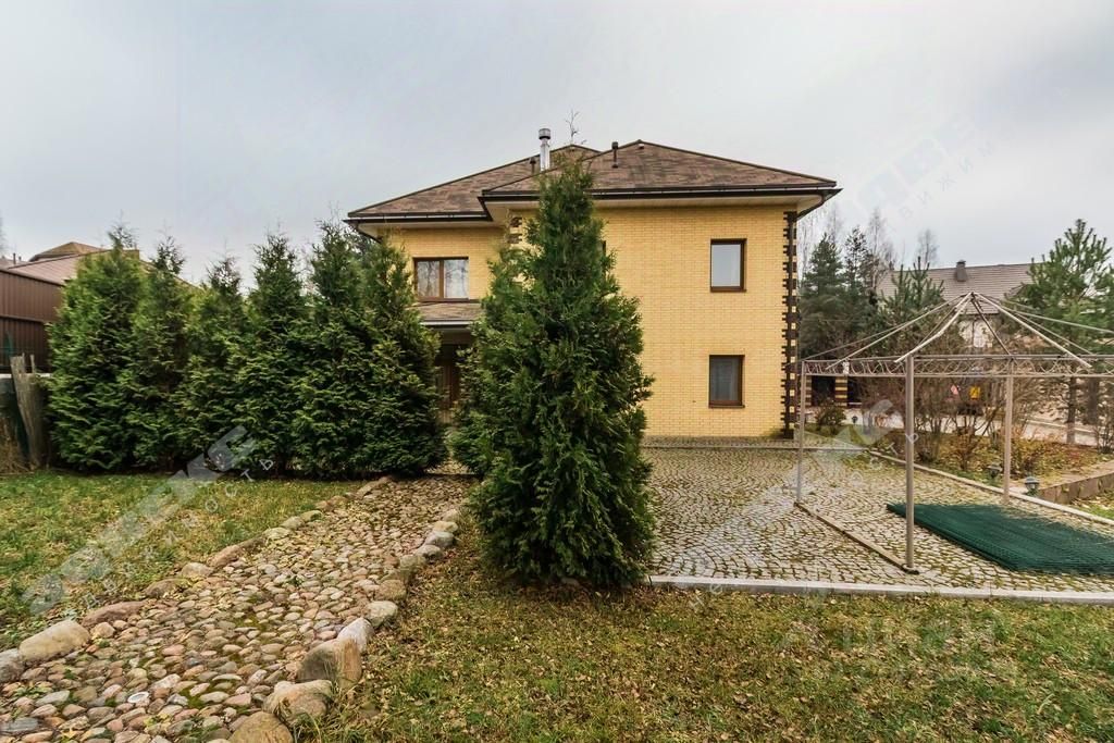 Продажа дома д. Мистолово, улица Главная, 18