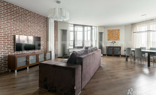 Продажа 3-комн квартиры на вторичном рынке ул Холмогорская,  д. 2,  к. 3