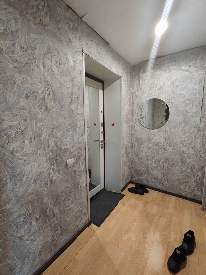 Продажа 1-комн квартиры на вторичном рынке Кириши, улица Энергетиков, 19