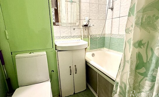 Продажа 1-комн квартиры на вторичном рынке ул Чугунные Ворота,  д. 3,  к. 1