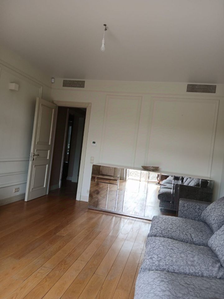 Продажа 3-комн квартиры на вторичном рынке Фрунзенская набережная,  д. 54