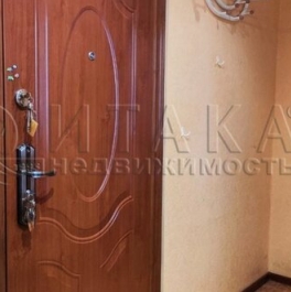 Продажа 2-комн квартиры на вторичном рынке Шлиссельбургский пр-кт,  д. 17,  к. 2