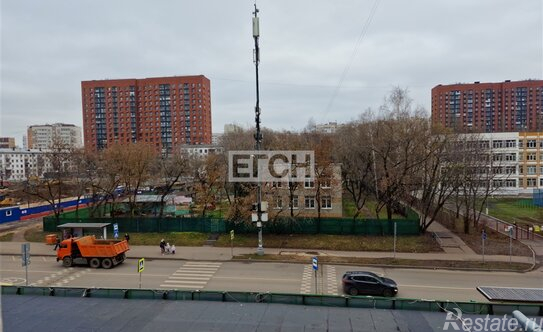 Продажа 1-комн квартиры на вторичном рынке ул Плющева,  д. 14