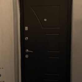 Продажа 4-комн квартиры на вторичном рынке Батюнинская улица,  д. 14