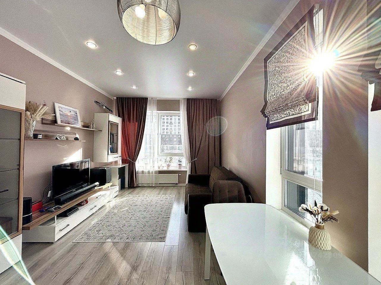 Аренда 3-комн квартиры на вторичном рынке Сельскохозяйственная улица, 35