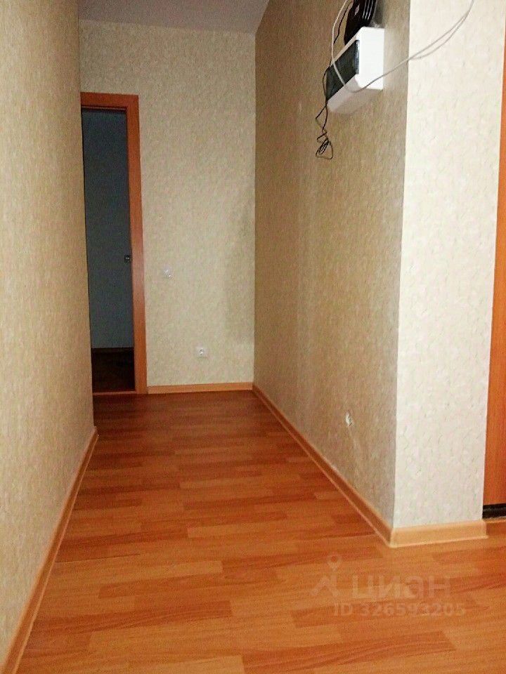 Аренда 3-комн квартиры на вторичном рынке пос. Парголово, Заречная улица, 45к2