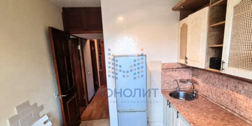 2-комн квартира улица Красных Зорь,  д. 53