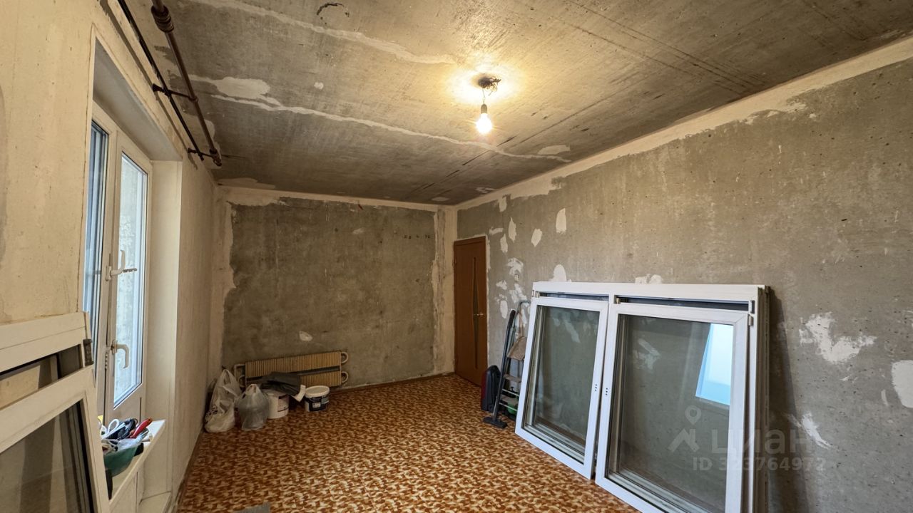 Продажа 2-комн квартиры на вторичном рынке Северный бульвар, 2