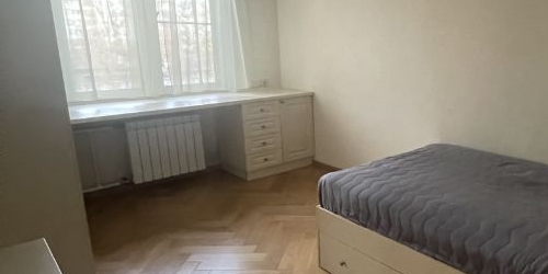 4-комн квартира улица Полины Осипенко, 16