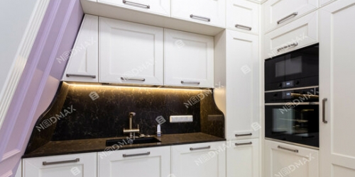 3-комн квартира ул Кирочная,  д. 62