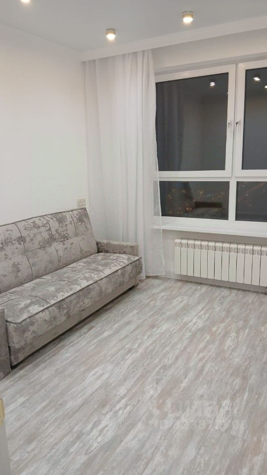 Аренда 3-комн квартиры на вторичном рынке Клинская улица, 2Ак7