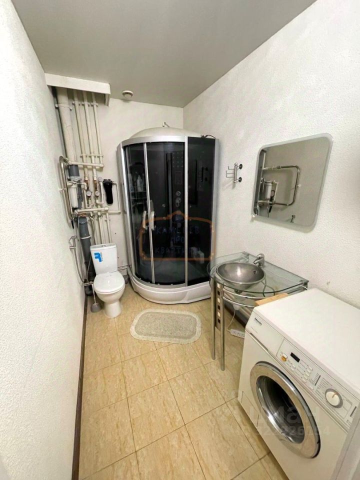 Продажа 2-комн квартиры на вторичном рынке Петергоф, улица Парковая, 20к3с1