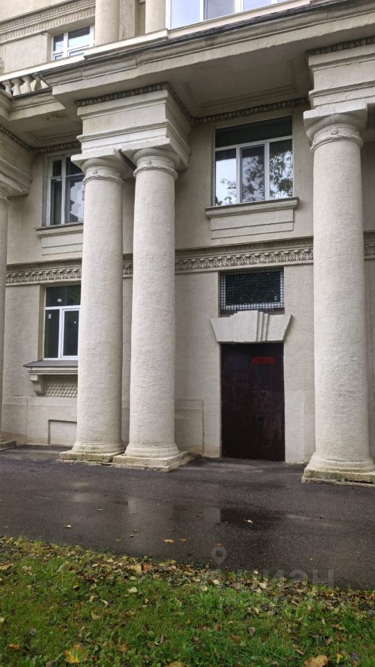 Продажа 2-комн квартиры на вторичном рынке Благодатная улица, 34