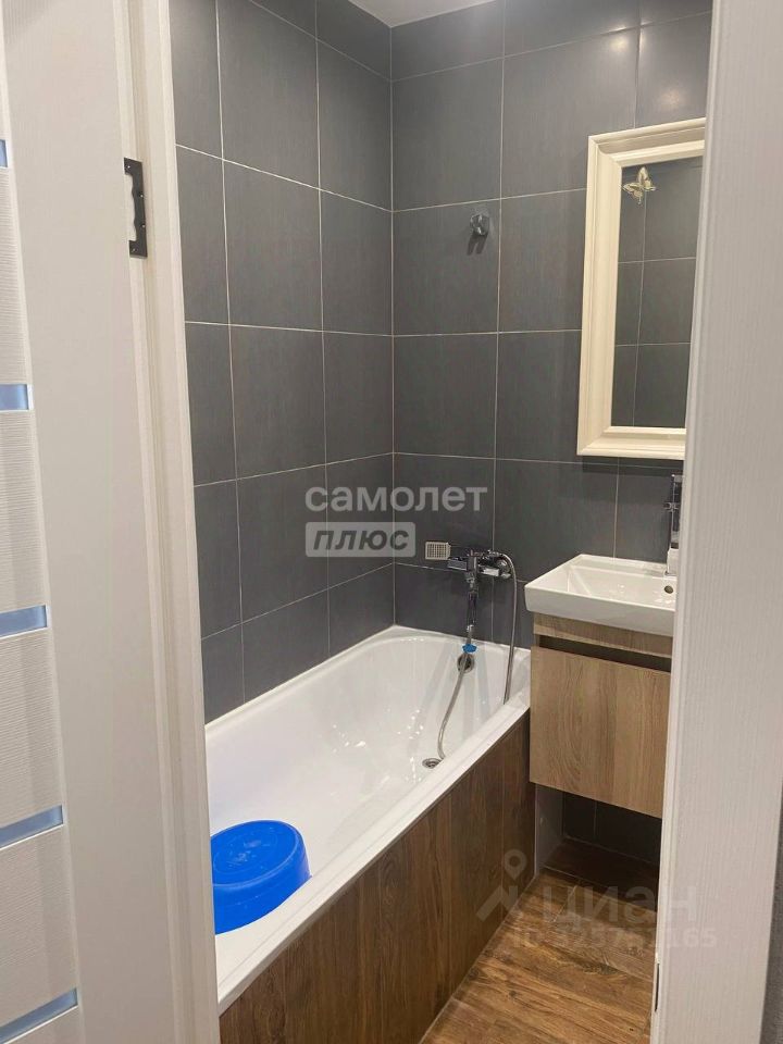 Продажа студии Старая Купавна, улица Октябрьская, 14А