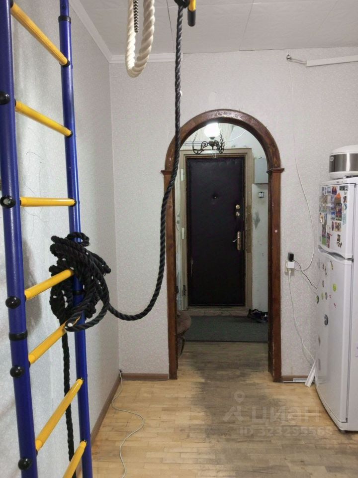 Продажа 3-комн квартиры на вторичном рынке улица Маршала Баграмяна, 2