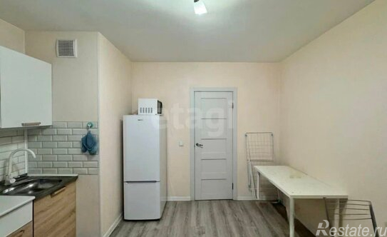 Продажа 1-комн квартиры на вторичном рынке Русановская ул,  д. 18 к6