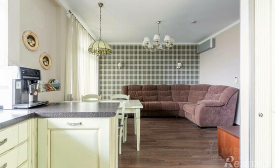 Продажа 3-комн квартиры на вторичном рынке Народного ополчения пр-кт,  д. 10