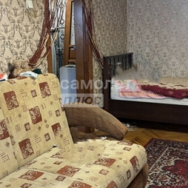 Продажа 1-комн квартиры на вторичном рынке Осенний бульвар,  д. 18 к2