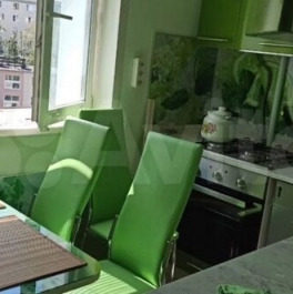 Продажа 3-комн квартиры на вторичном рынке Клин, улица Крюкова,  д. 3