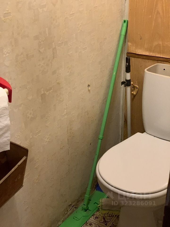 Продажа 3-комн квартиры на вторичном рынке улица Цюрупы, 15К3