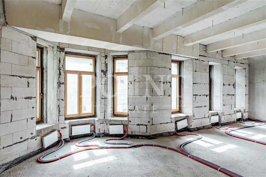 Продажа 4-комн квартиры на вторичном рынке улица Большая Полянка, 44