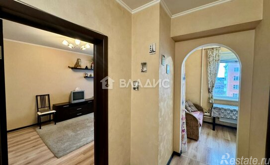 Продажа 1-комн квартиры на вторичном рынке Солнечная улица,  д. 15