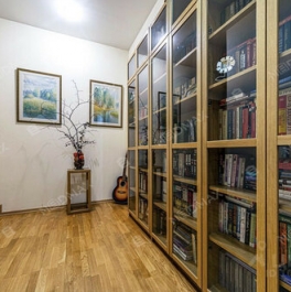 Аренда 3-комн квартиры на вторичном рынке Фурштатская ул,  д. 14