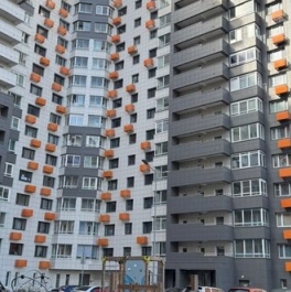 Продажа 4-комн квартиры на вторичном рынке Радиальная 6-я ул,  д. 7/6,  к. 3