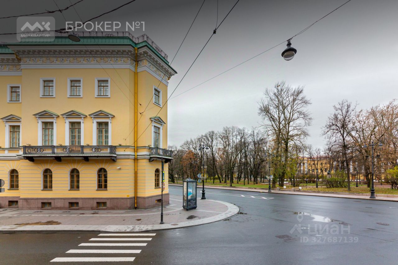 Продажа 4-комн квартиры на вторичном рынке Адмиралтейский проспект, 10