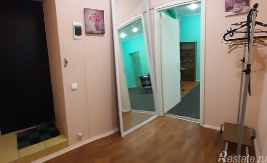 Аренда 2-комн квартиры на вторичном рынке улица Декабристов,  д. 5