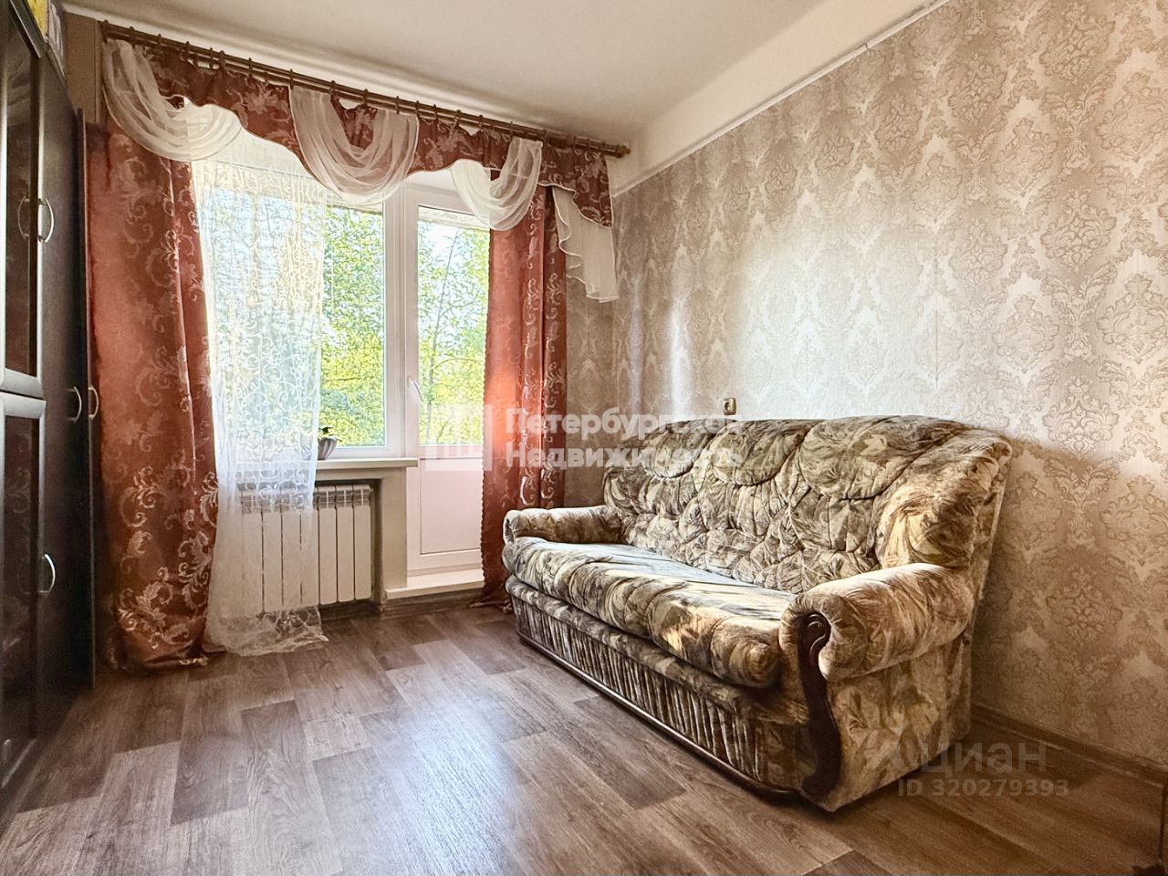 Продажа 3-комн квартиры на вторичном рынке с. Русско-Высоцкое, 7