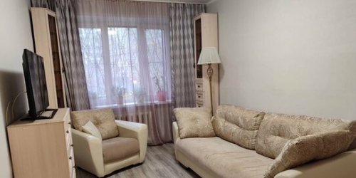 2-комн квартира улица Бориса Галушкина,  д. 20