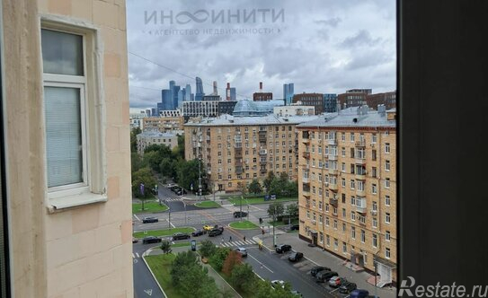 Продажа 3-комн квартиры на вторичном рынке Фрунзенская 3-я ул,  д. 9