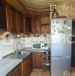 Продажа 2-комн квартиры на вторичном рынке Клинская улица,  д. 4 к1