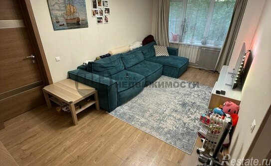 Продажа 3-комн квартиры на вторичном рынке ул Наличная,  д. 36,  к. 3