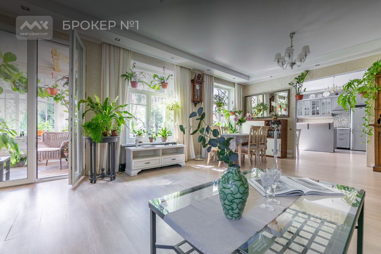 Продажа дома пос. Песочный, Первомайская улица, 6