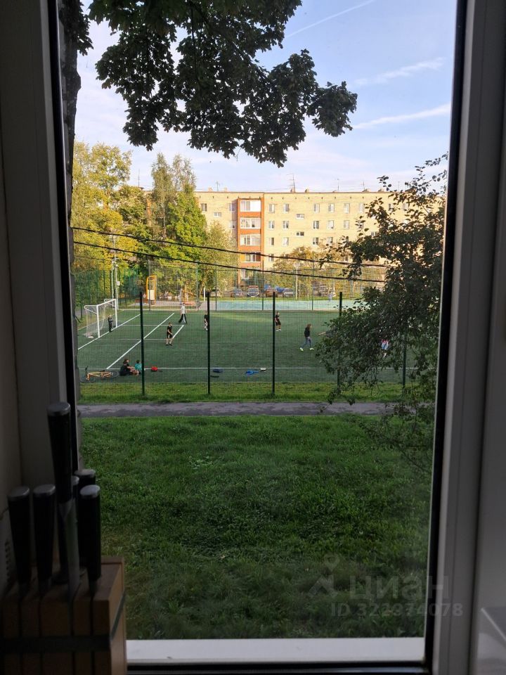 Продажа 1-комн квартиры на вторичном рынке 2-й мкр, Имени Свердлова пгт, 49