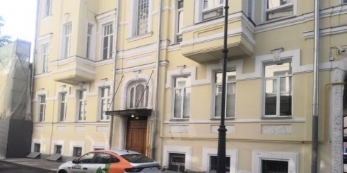 Отдельное здание Армянский пер,  д. 1/8