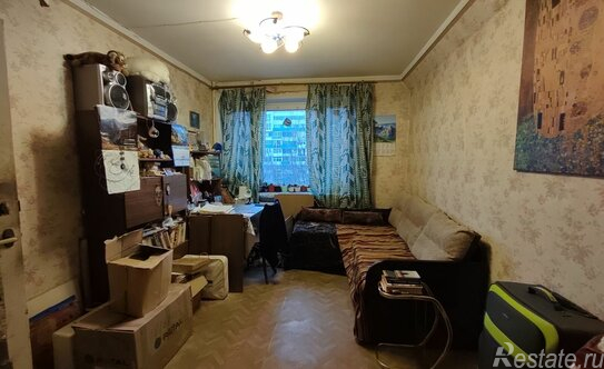 Продажа 4-комн квартиры на вторичном рынке Наличная улица,  д. 36 к3