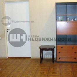 Продажа 3-комн квартиры на вторичном рынке Кирилловская улица,  д. 13