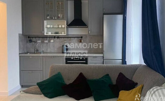 Продажа 2-комн квартиры на вторичном рынке Саларьевская ул,  д. 10 к2