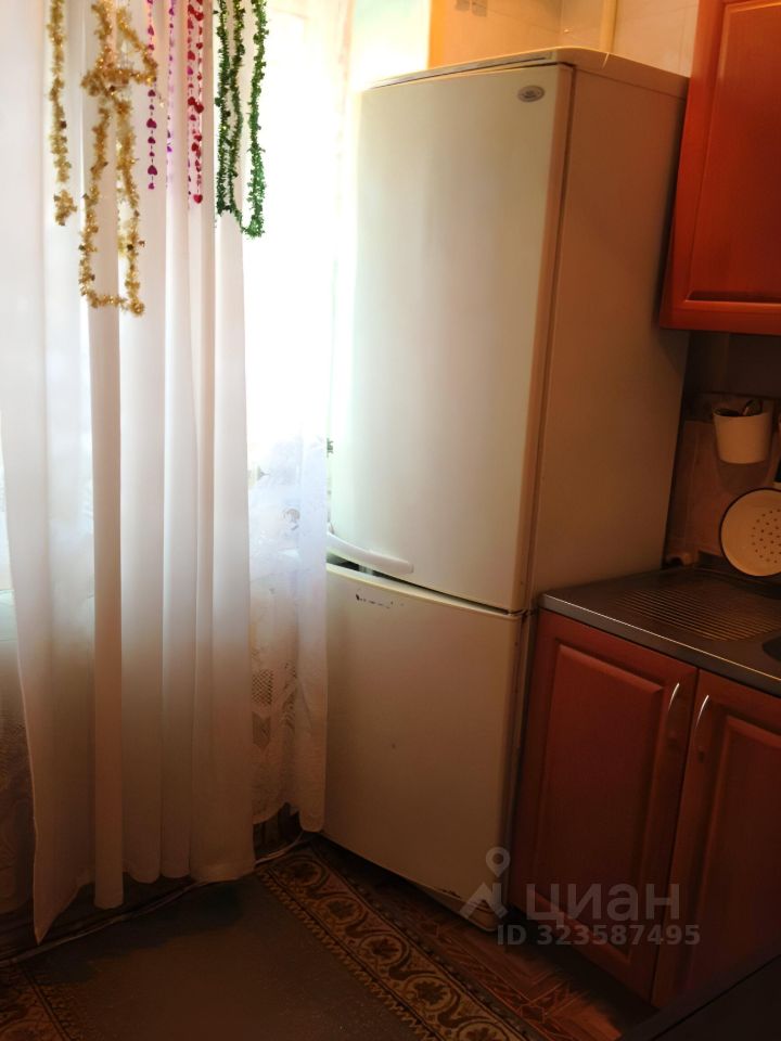 Продажа 2-комн квартиры на вторичном рынке Климовск мкр, улица Заводская,  д. 12