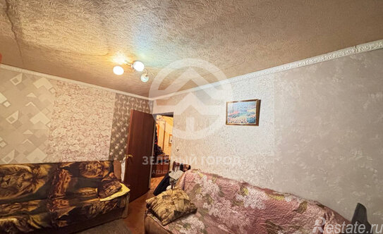 Продажа 3-комн квартиры на вторичном рынке 31 Октября, Молодёжная улица,  д. 11