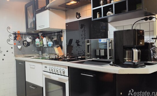 Продажа 2-комн квартиры на вторичном рынке пр-кт Маршала Жукова,  д. 46