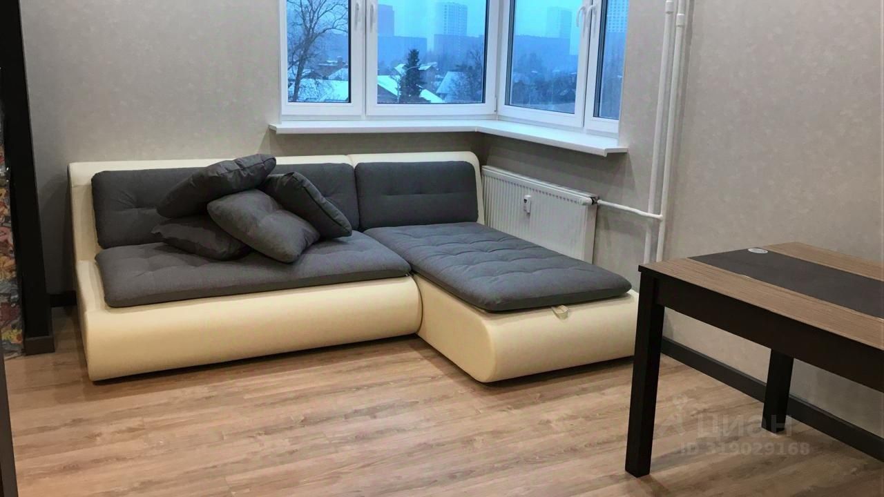 Продажа 2-комн квартиры на вторичном рынке улица Татьянин Парк, 12к7