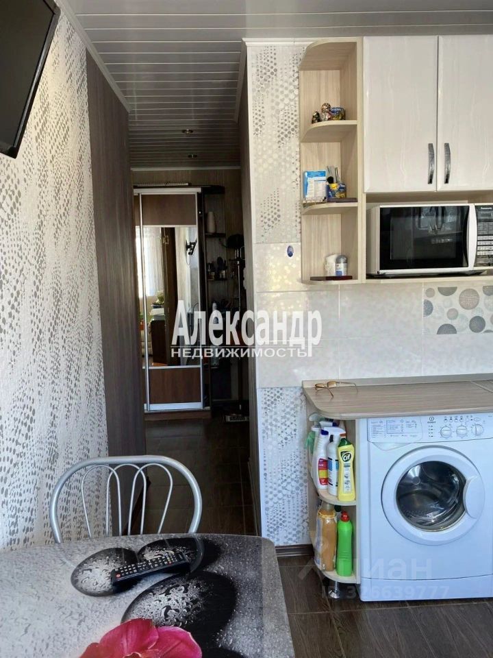Продажа 3-комн квартиры на вторичном рынке Кузнечное пгт, Юбилейная улица, 9