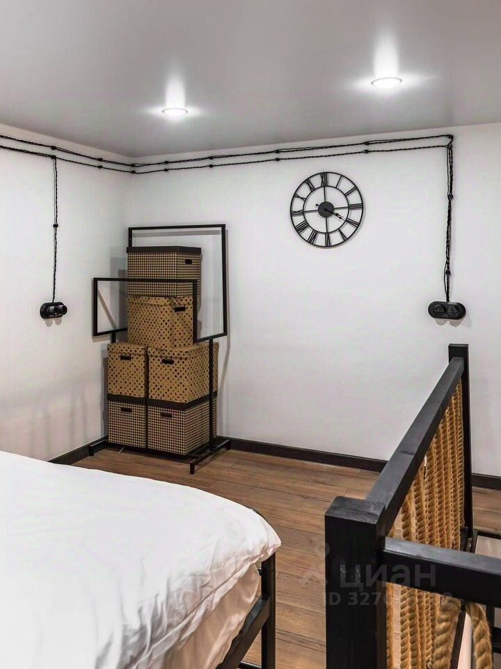 Продажа 1-комн квартиры на вторичном рынке улица Жуковского, 21