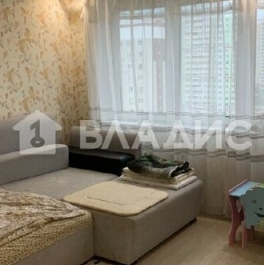 Продажа 2-комн квартиры на вторичном рынке ул Авиаконструктора Петлякова,  д. 13,  к. 1