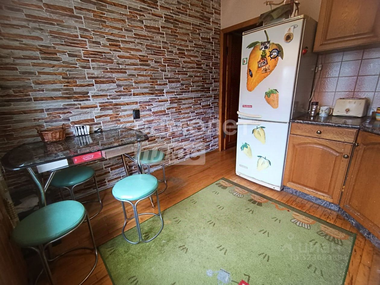 Продажа 3-комн квартиры на вторичном рынке Наро-Фоминск, улица Шибанкова, 92